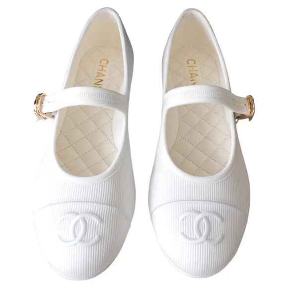Chanel white cloth ballet flats cruise 2024. Size 36 - Picture 4 of 10